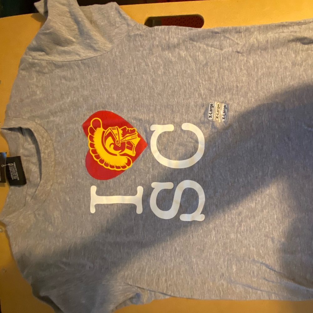 USC college t shirt- Trojans - XL